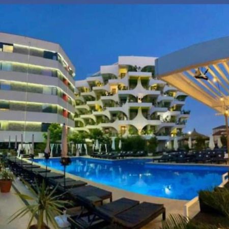 Thomas Luxury Apartment Нэводари Экстерьер фото
