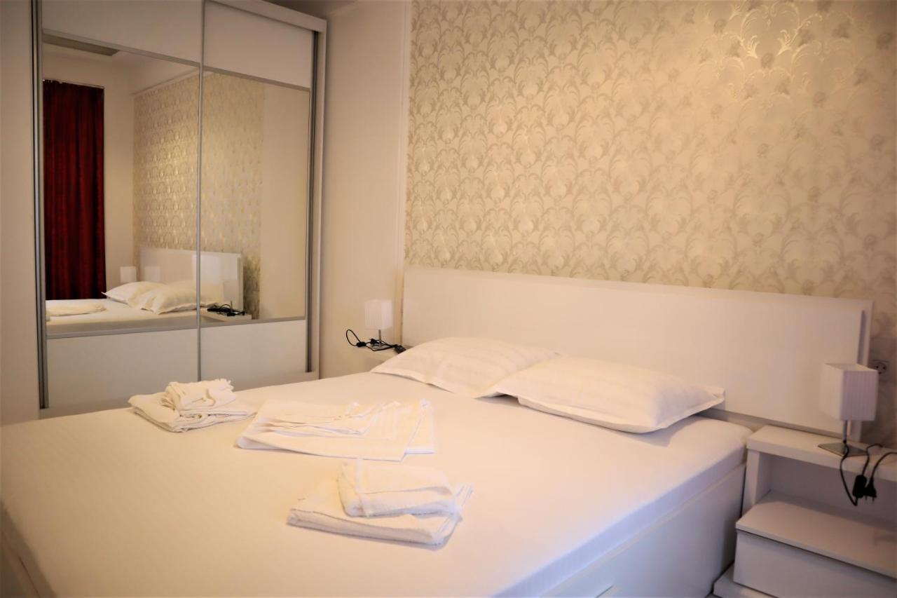Thomas Luxury Apartment Нэводари Экстерьер фото